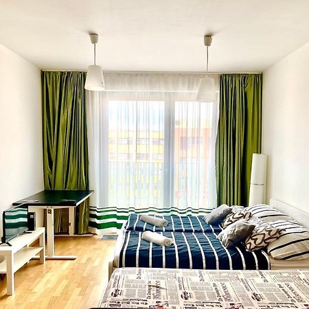 Centrum Park Apartment Prag Exterior foto